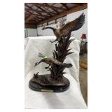'FINAL APPROACH' DUCKS UNLIMITED FIGURINE SIGNED