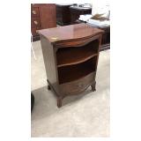 VNTG. FEDERAL STYLE MAHOGANY NIGHTSTAND