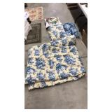 LOT OF ASST. THROW PILLOWS AND COMFORTER.