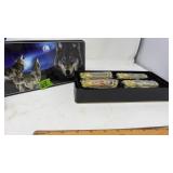 4 WOLF THEME COLLECTORS KNIVES IN TIN