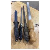4 SHARPENING STEELS