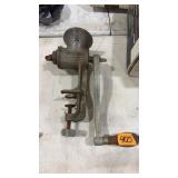 UNIVERSAL MEAT GRINDER