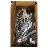 STAINLESS FLATWARE SET