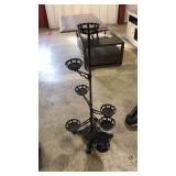 IRON ADJUSTABLE PLANT STAND