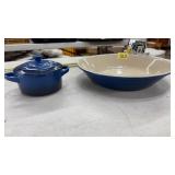 LE CRUSET PIE DISH & MINI DUTCH OVEN