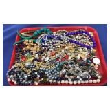 TRAY OF ASST COSTUME JEWELRY