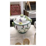 'BUTTERFLY FOR DETURA' HAND PAINTED IN ITALY JAR J