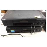2 SONY HI-FI STEREO VIDEO CASSETTE RECORDERS