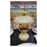 ITALIAN GOLD-GILT PORCELAIN CHERB VASE 16'