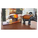 HOME TRENDS ELEPHANT TABLE LAMP