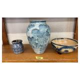 LOT OF ASST POTTERY, HENN BUD VASE, FLORAL VASE,