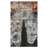 COLL OF ASST GLASSWARE & PITCHERS