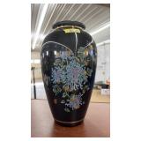 ORIENTAL VASE 12'