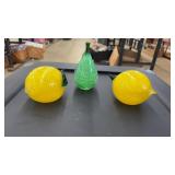 2 LEMON & 1 PEAR LENOX PAPER WEIGHT