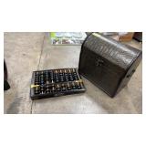 ABACUS & DECORTIVE STORAGE BOX