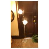 2 LIGHT ADJUSTABLE FLOOR LAMP