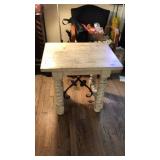 DISTRESSED SIDE TABLE W IRON
