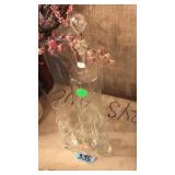ETCHED GLASS DECANTER & 6 MATCHING CORDIAL GLASSES