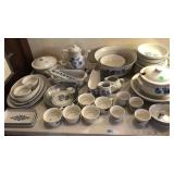 LARGE SET OF PFALTZGRAFF YORKTWONE STONEWARE SET