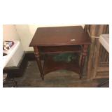 WOOD SIDE TABLE
