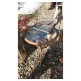 OUTDOOR SIDE TABLE WITH INLAID GLASS