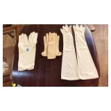 3 SETS OF VINTAGE GLOVES