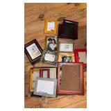 FLAT OF ASST PICTURE FRAMES