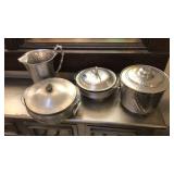 HAMMERED METAL SERVINGWARE SET