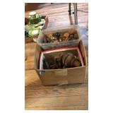 HARDWARE & ASST KNOBS