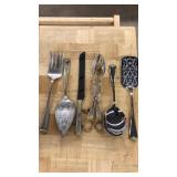 GORHAM HERITAGE SILVERPLATE SERVINGWARE