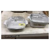 2 CORNING WARE CASSEROLE DISHES WITH LIDS
