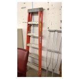 LOUISIVILLE ALLUMINUM 6FT FOLDING LADDER