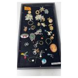 TRAY LOT OF ASS JEWELRY & SCREW BACK EARRINGS