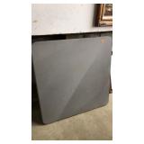 34' FOLDING CARD TABLE