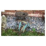 METAL WALL MOUNT PLANTER & METAL STAND w/ WOOD TOP