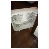 BOX FAN