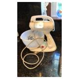 HAMILTON BEACH VINTAGE KITCHEN MIXER