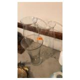 2 HURRICAN SHADES & GLASS VASE