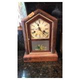 ANTIQUE 8 DAY MANTLE CLOCK