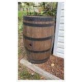LARGE WHISKEY BARRELL