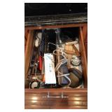DRAWER OF ASST KITCHEN UTENSILS & ETC
