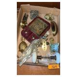 TRAY OF ASST DOOR HARDWARE & COLLECTIBLES