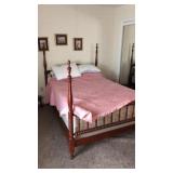 CHERRY 4 POSTER SPINDLE QUEEN BED