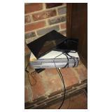 VHS PLAYER, DVD PLAYER