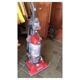 HOOVER VACCUUM