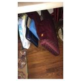 ASST CUSHIONS & ETC