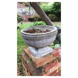 CONCRETE OUTDOOR GARDEN PLANTER