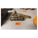 VNTG. MINI SPYGLASS & NUTCRACKER
