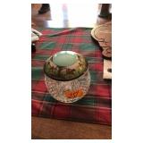 CRYSTAL & PORCELAIN LIDDED CANDY DISH