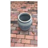 CERAMIC OUTDOOR URN